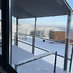 The View By Good Spot 게스트하우스