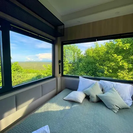 Penzion The View By Good Spot 3*