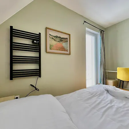 The View By Good Spot 3*